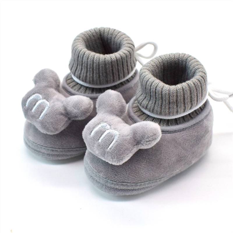 新疆包邮软底防滑不掉新生婴儿学步棉鞋子地板袜冬季加绒加厚0-3-