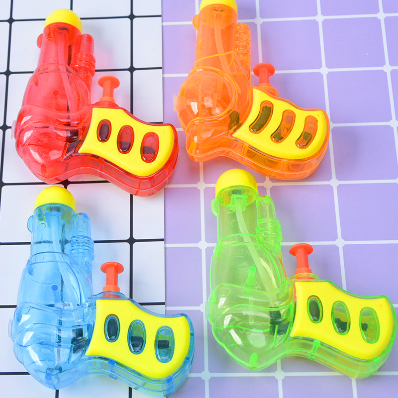 幼儿园小礼品水枪儿童3岁玩具塑料透明喷水枪洗澡宝宝男孩2元礼物