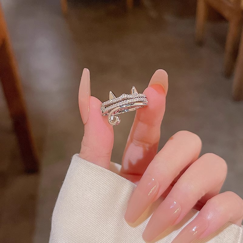 韩国新款可爱银色小猫咪戒指女轻奢小众微镶精致锆石食指戒指环