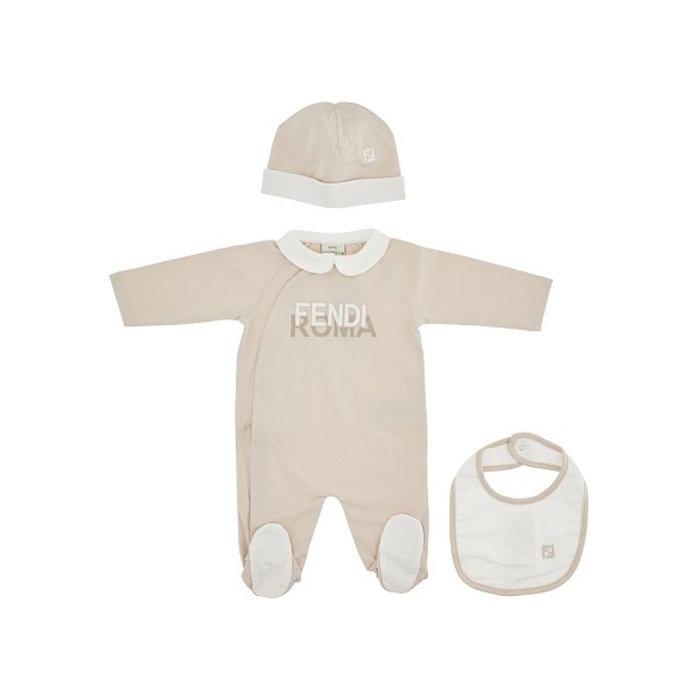 香港直邮Fendi 芬迪 婴儿 帽子和连体衣围兜三件装童装 BUK110ST8