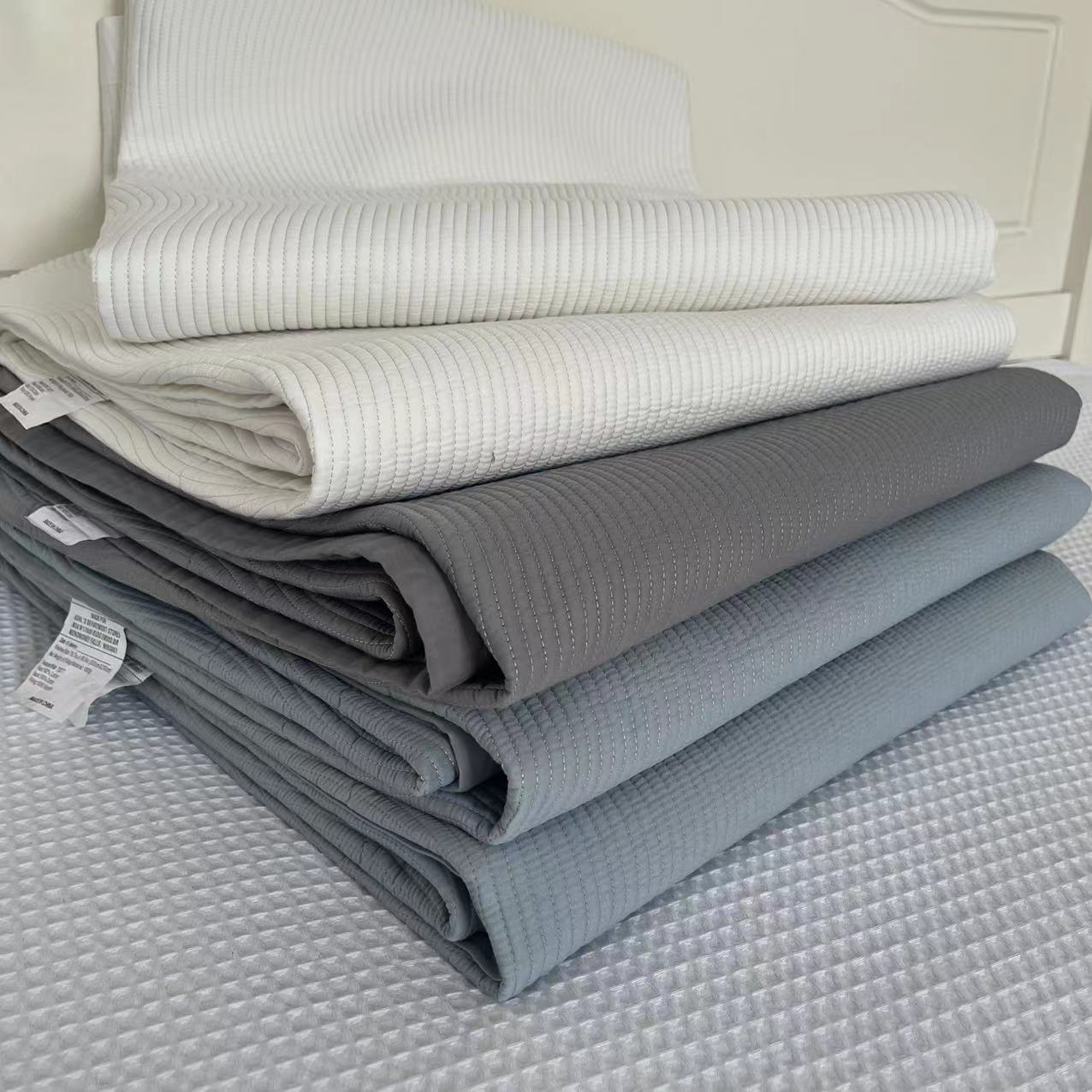 出口外贸60支缎纹纯棉床盖单件加厚100%全棉贡缎纯色夹棉绗缝床单