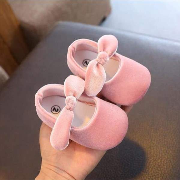 6鞋布鞋周岁软底121秋季宝宝前鞋公主婴儿鞋个款女春秋学步月到.