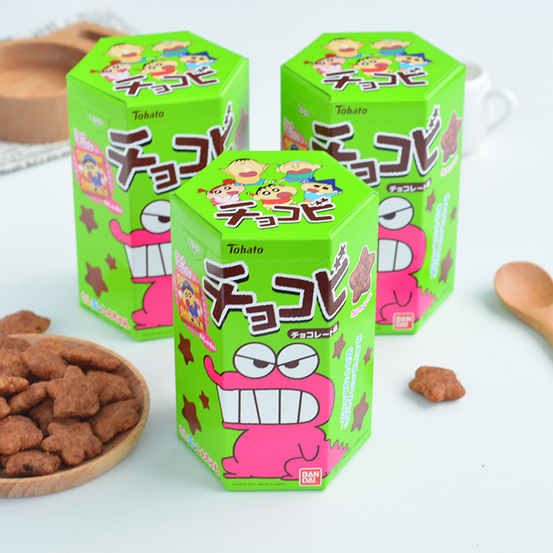 日本蜡笔小新饼干桃哈多巧克力粟米星鳄鱼六一儿童节礼物进口零食
