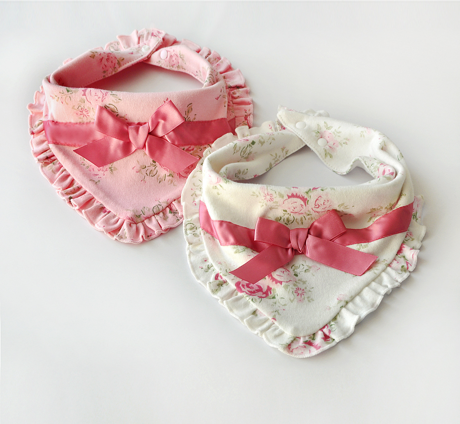 2条包邮 0-1岁婴儿纯棉围嘴 韩版碎花三角巾