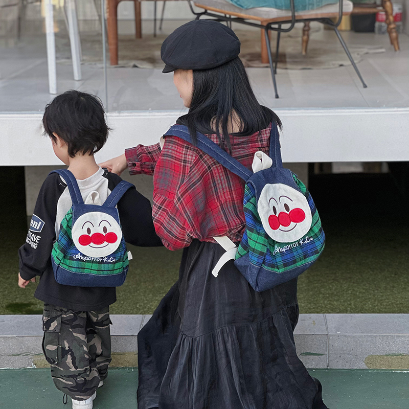 日系幼儿园儿童可爱卡通书包男童面包超人双肩包女孩宝宝亲子背包