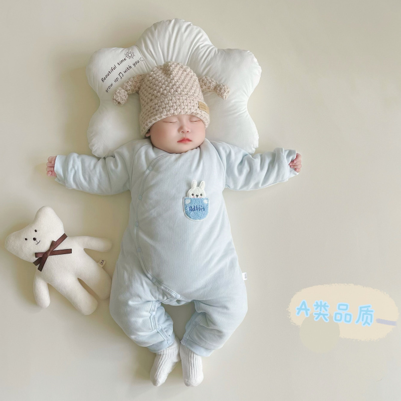 婴儿冬季衣服新生儿护肚加厚连体衣男女宝宝棉衣哈衣纯棉长袖爬服