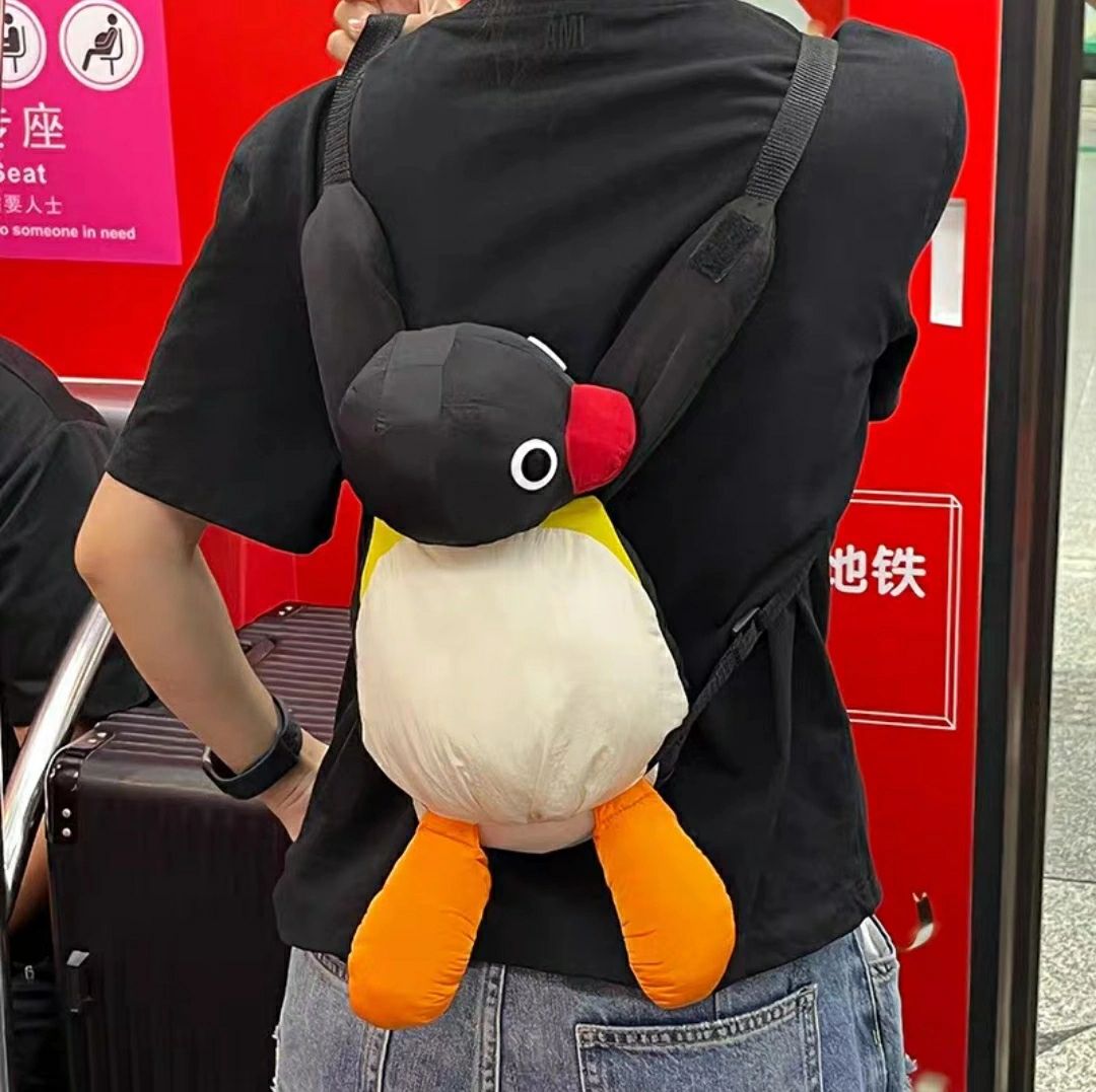 pingu企鹅家族个性儿童公仔双肩包 高颜值动漫玩偶背包