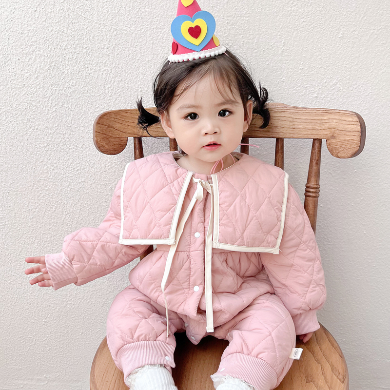婴儿夹棉连体衣0-2岁韩国童装春秋装女宝宝保暖爬服婴儿衣服外出