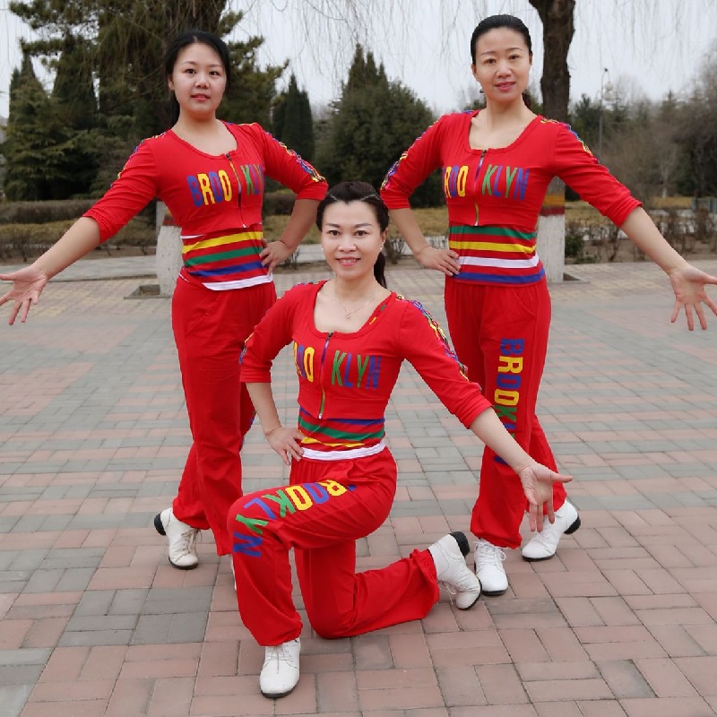 纯棉广场舞蹈服装春夏2024新款女团体健身跳舞演出服运动三件套装