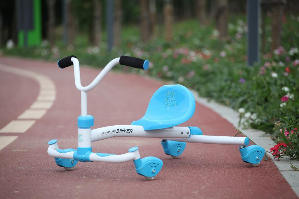 儿童漂移车扭扭车健身车平衡车宝宝小孩玩具溜溜车学步车脚踏车