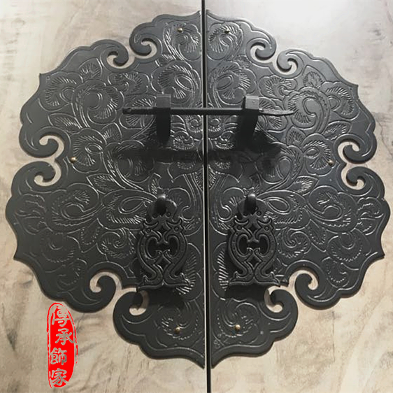 新中式柜门蝙蝠云纹如意左圆形尚明拉手舍全铜刻花衣柜黑色铜把手