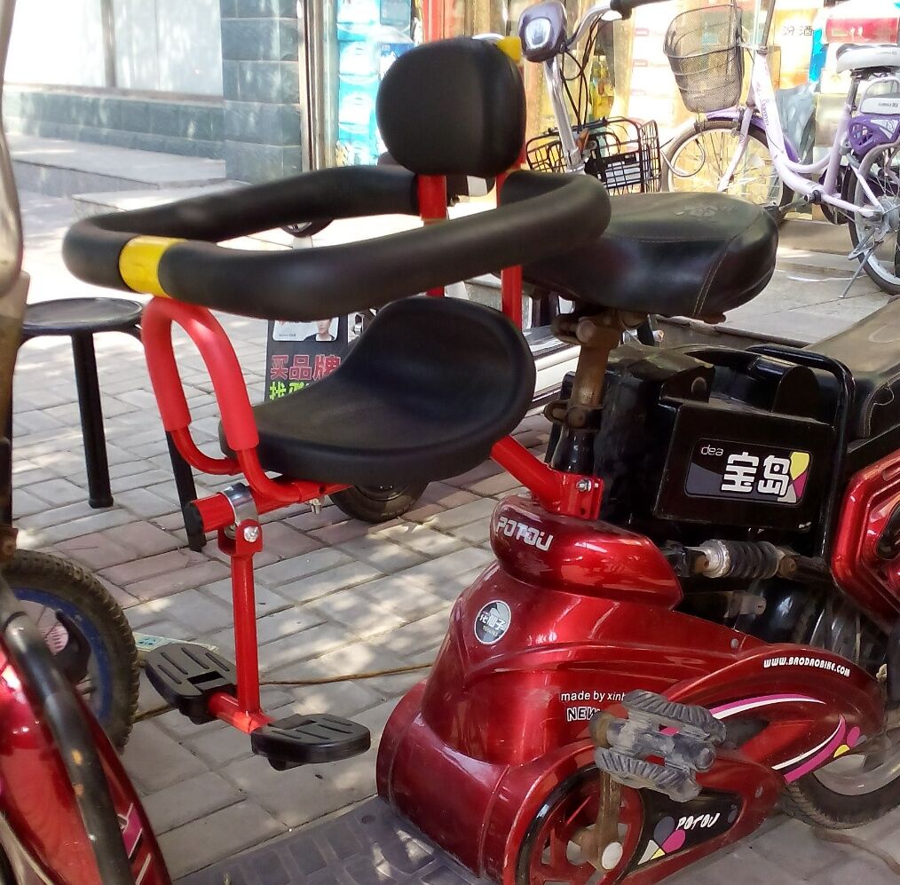 电动车儿童座椅前置安全座宝宝安全坐垫座位带可折叠脚踏包邮