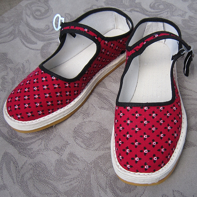 千层底布鞋女手工布鞋纯棉传统中式农家孕妇月子布鞋平跟休闲布鞋