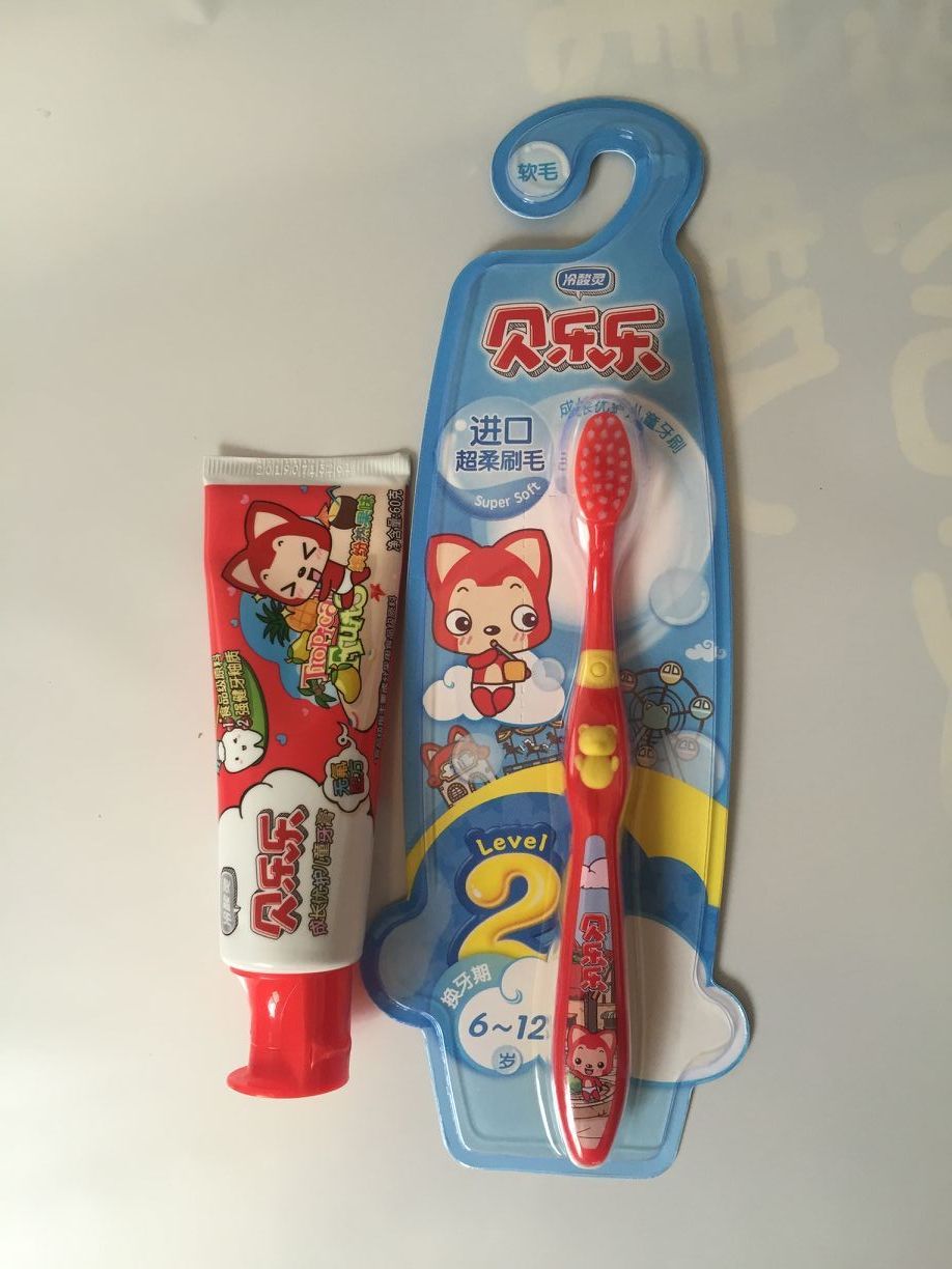 冷酸灵 防蛀 无氟 可吞咽 儿童牙膏+儿童软毛牙刷 3-12岁 套装
