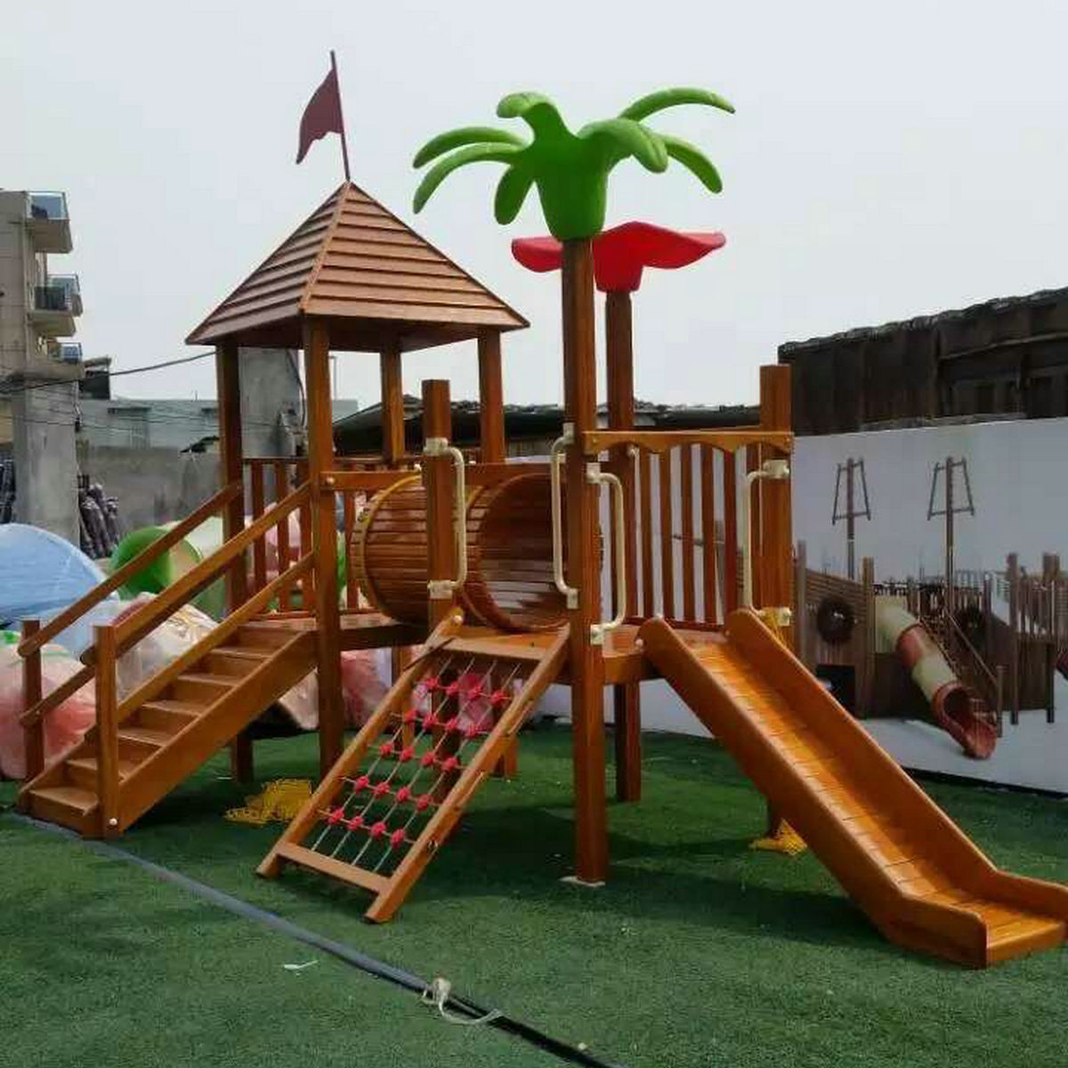 促销木质小博士滑梯组合秋千幼儿园木制儿童游乐设施公园木滑梯